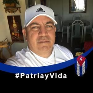 Meet your Posher, Reynaldo